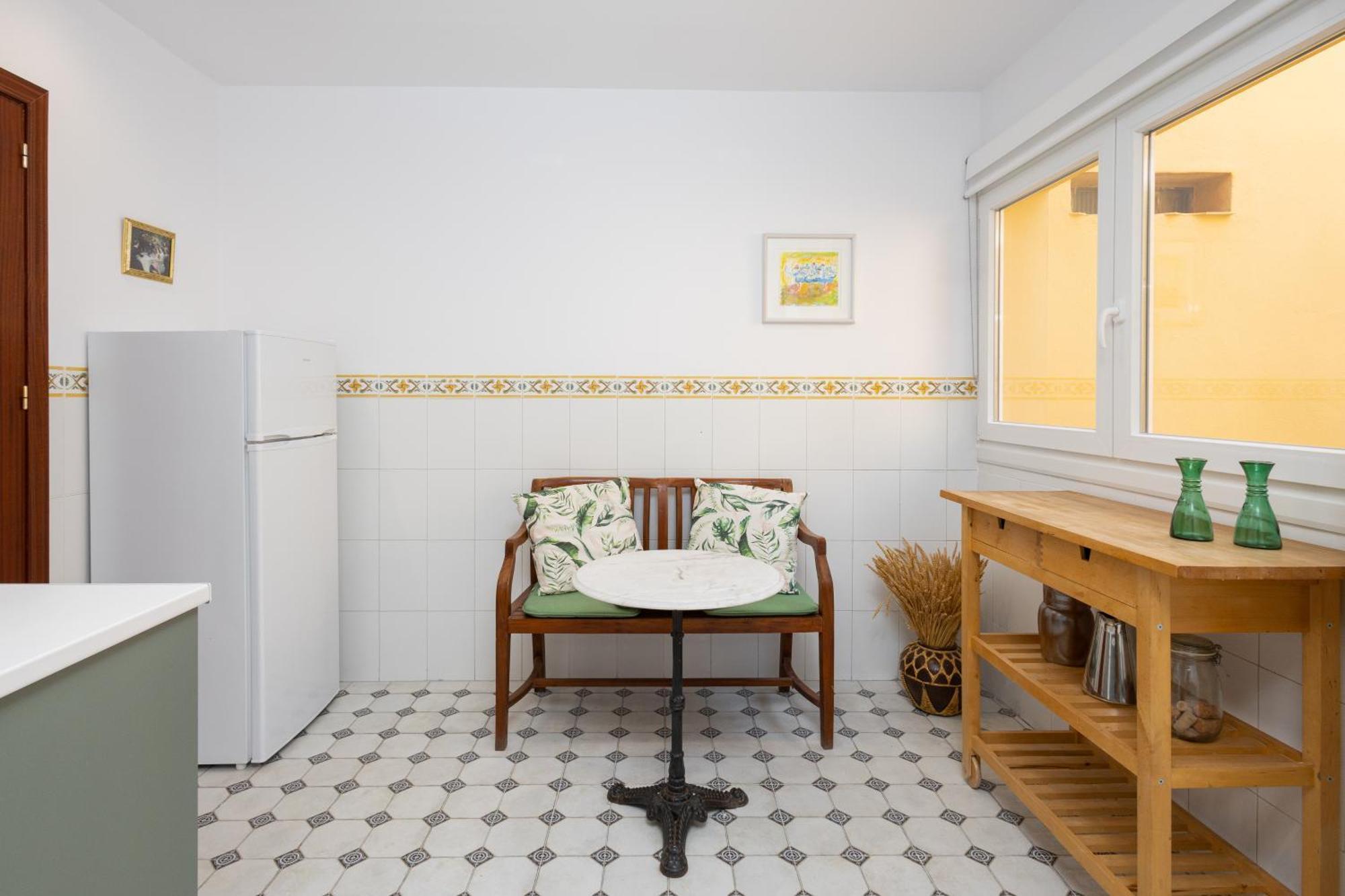 C92 - Rustic Two Bedrooms Apartment With Terrace Malaga Exterior photo