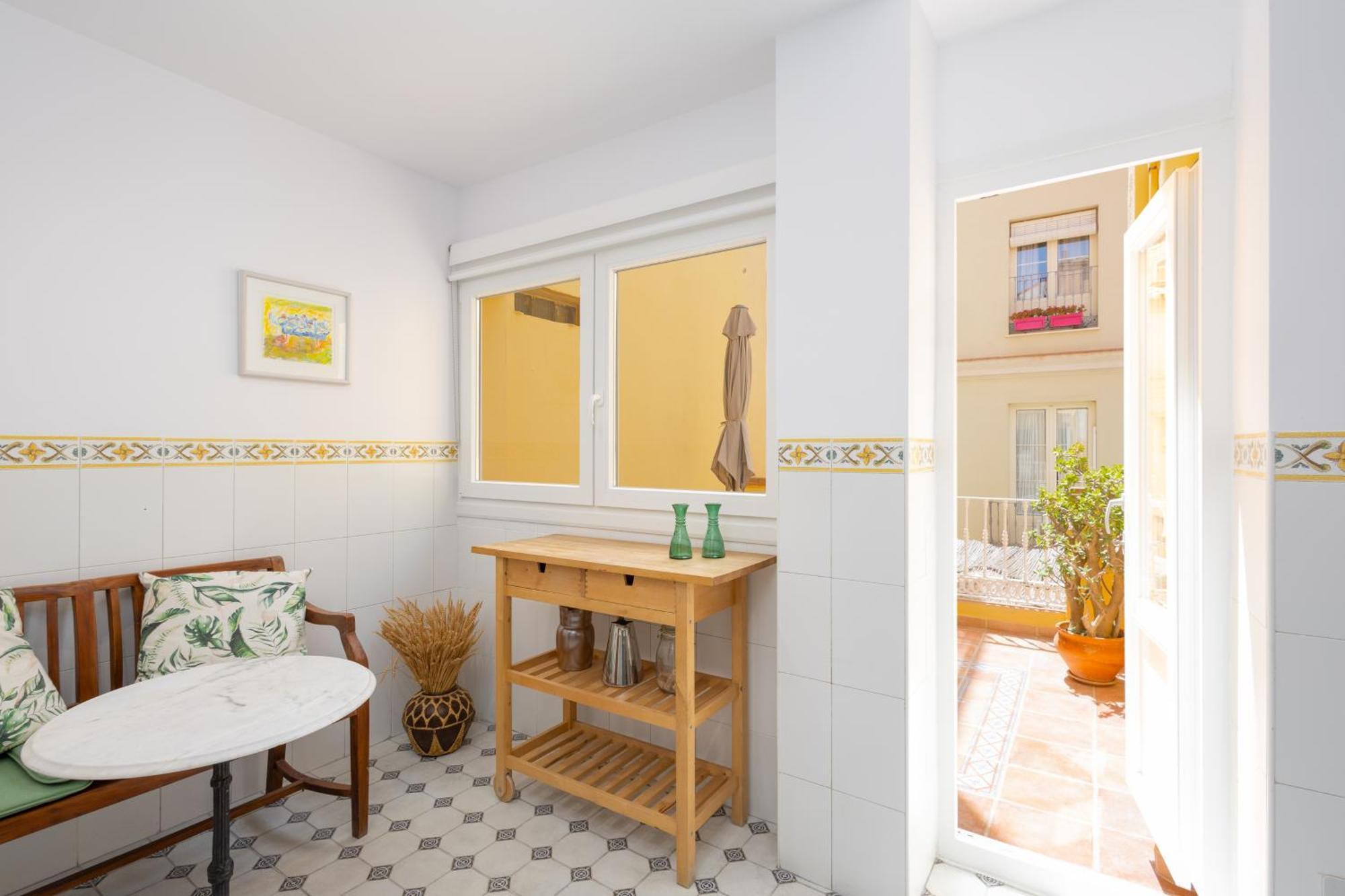 C92 - Rustic Two Bedrooms Apartment With Terrace Malaga Exterior photo